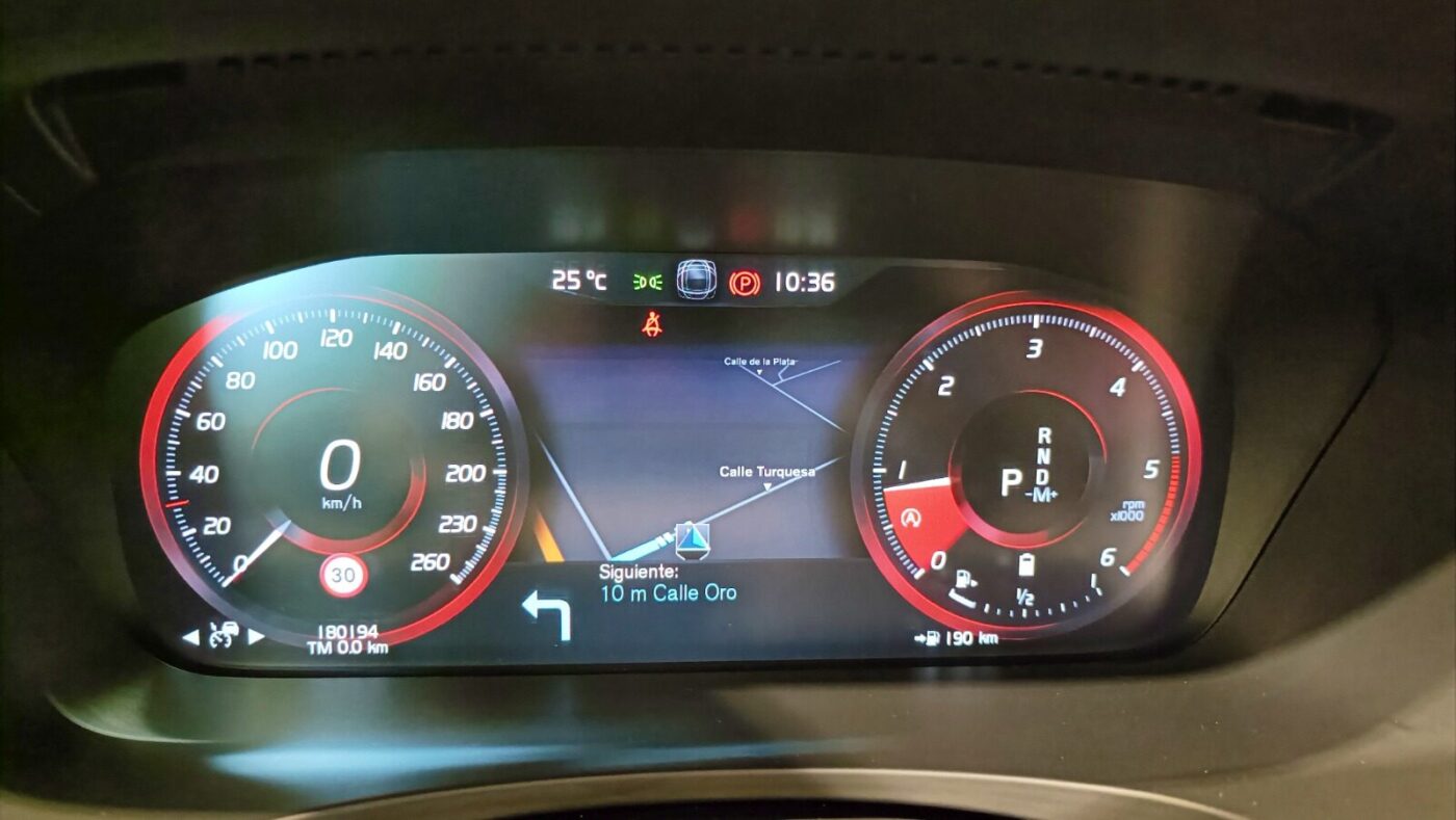 VOLVO V90 CROSS COUNTRY 2.0 B4 D Pro AWD Auto