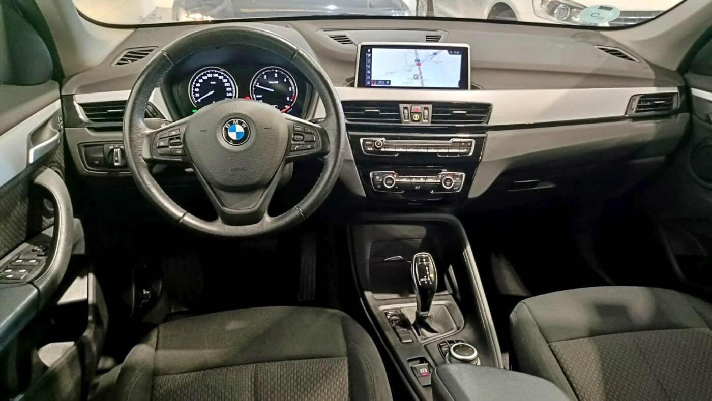 BMW X1 CORPORATE 2.0