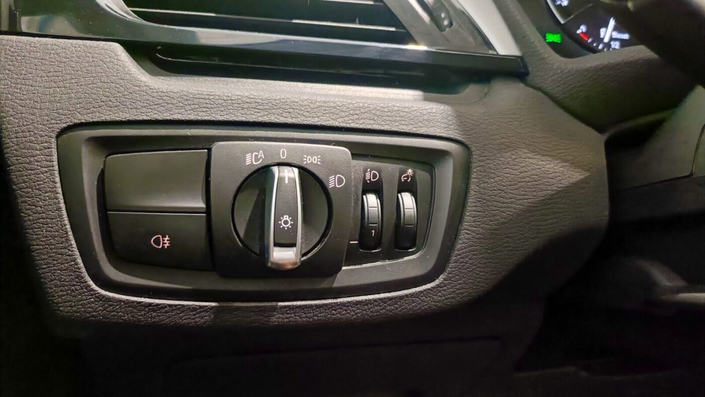 BMW X1 CORPORATE 2.0