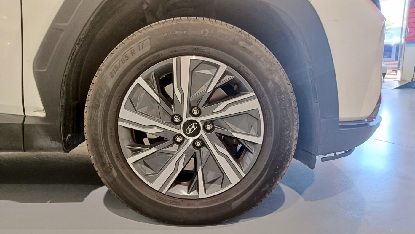 HYUNDAI TUCSON 1.6 TGDI HEV Maxx Auto