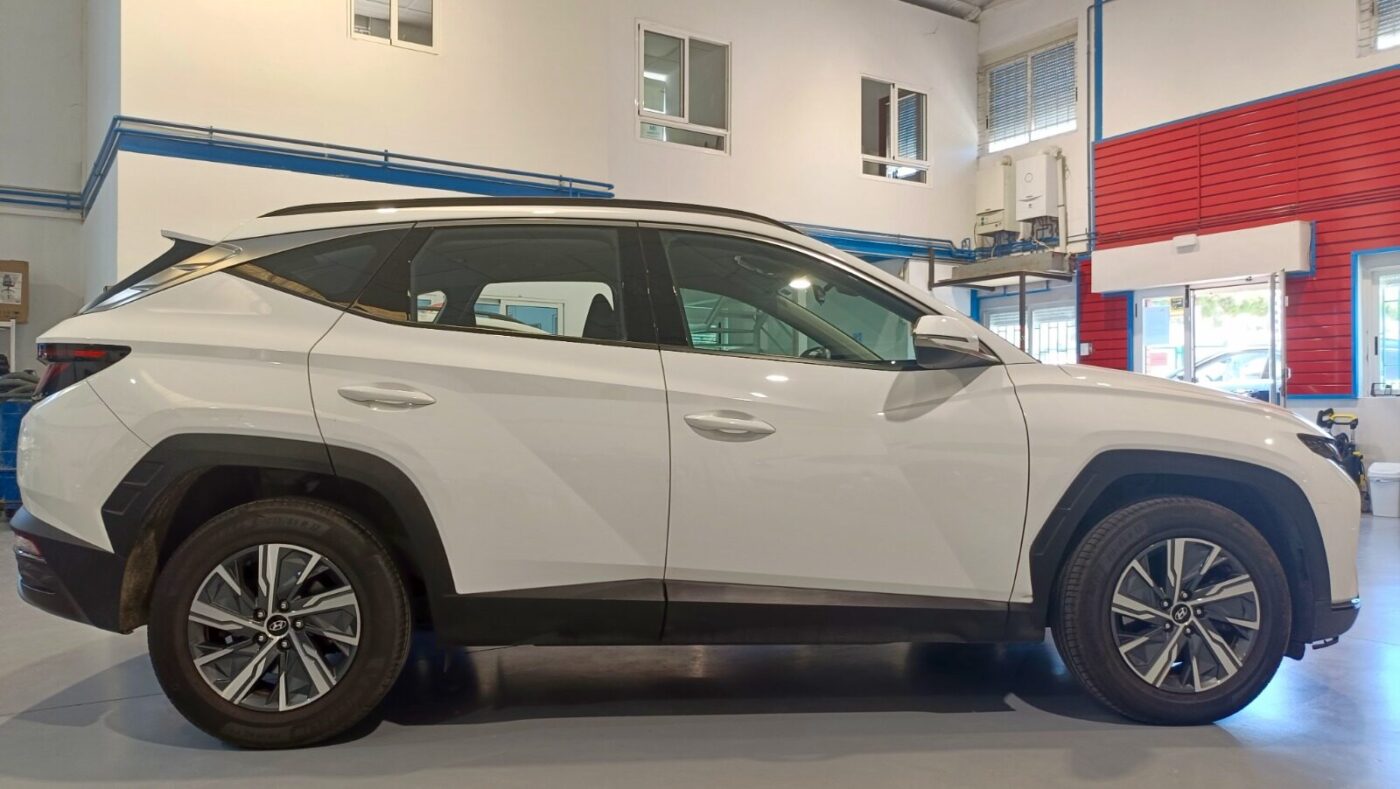 HYUNDAI TUCSON 1.6 TGDI HEV Maxx Auto