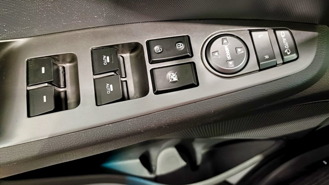 HYUNDAI IONIQ HYBRID 1.6 GDI TECNO DCT