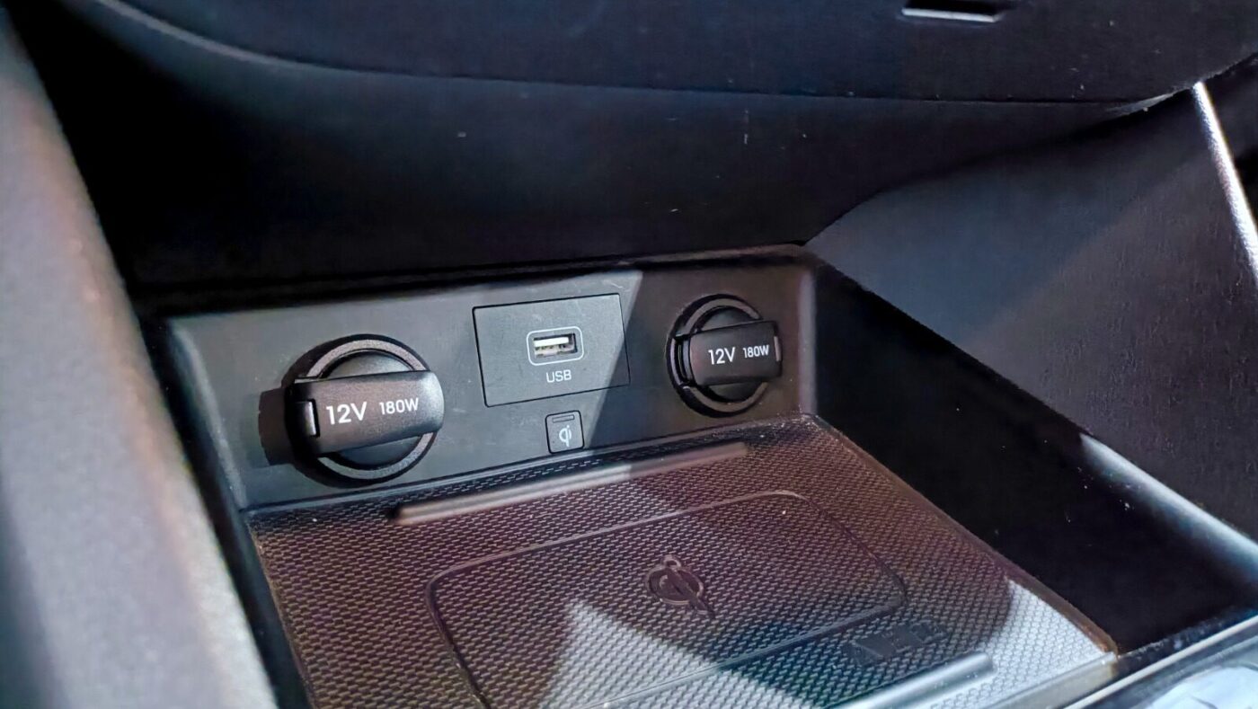 HYUNDAI IONIQ HYBRID 1.6 GDI TECNO DCT