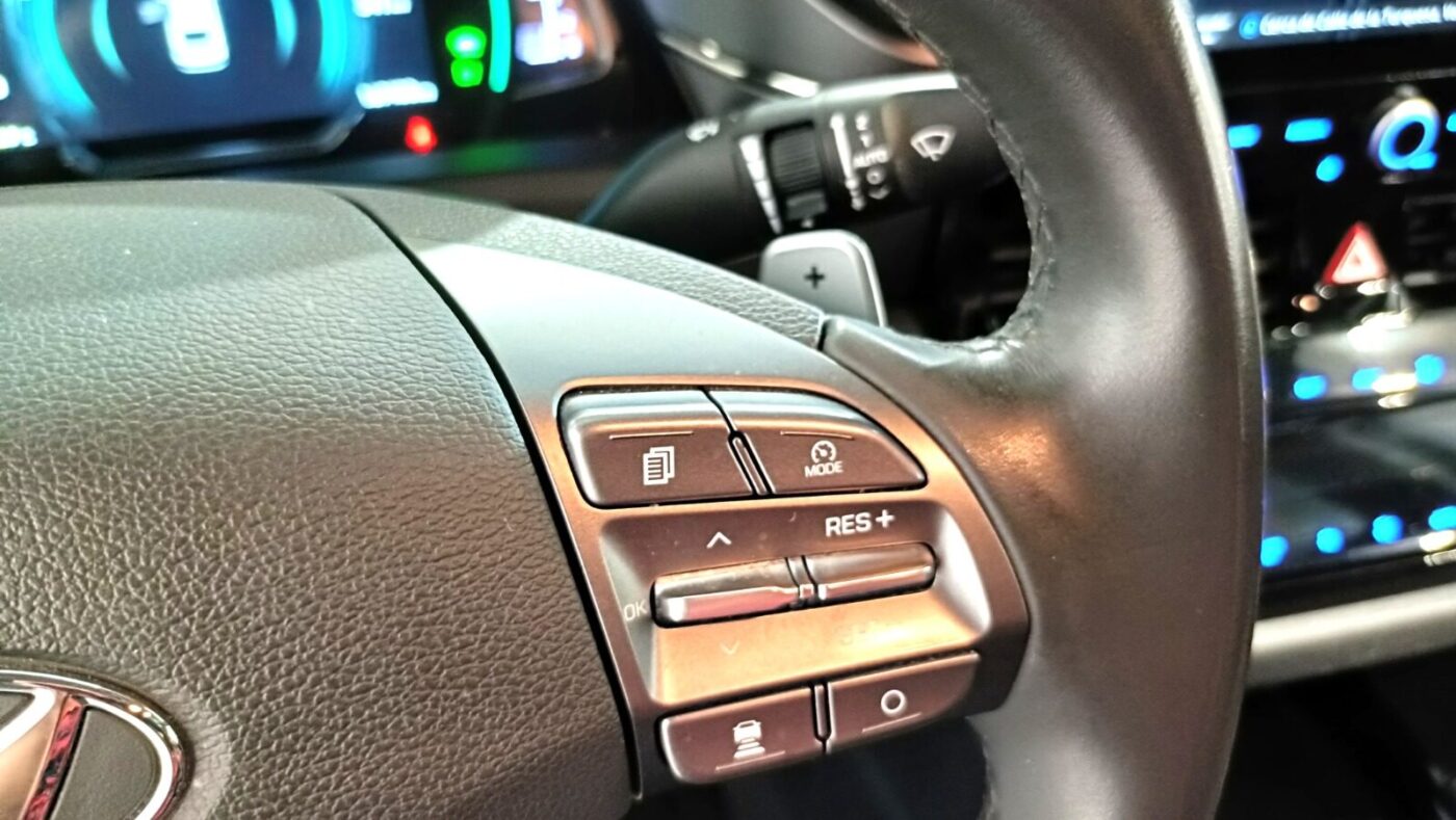 HYUNDAI IONIQ HYBRID 1.6 GDI TECNO DCT