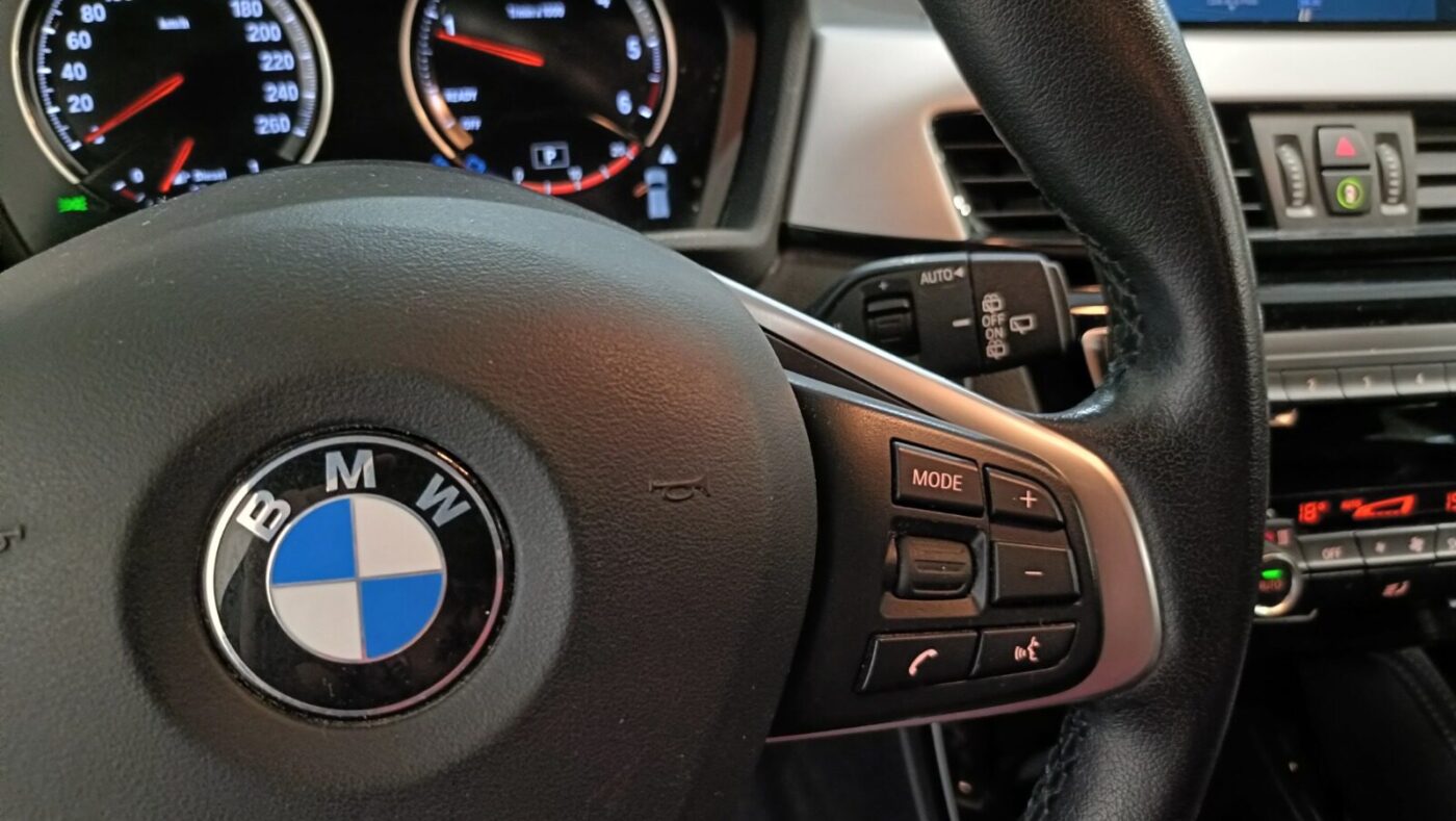 BMW XDRIVE 18dA 4x4 Advantage