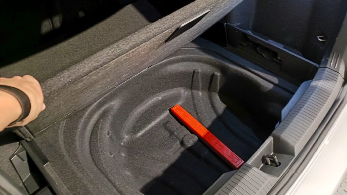 VOLKSWAGEN GOLF VARIANT 2.0 DSG LIFE