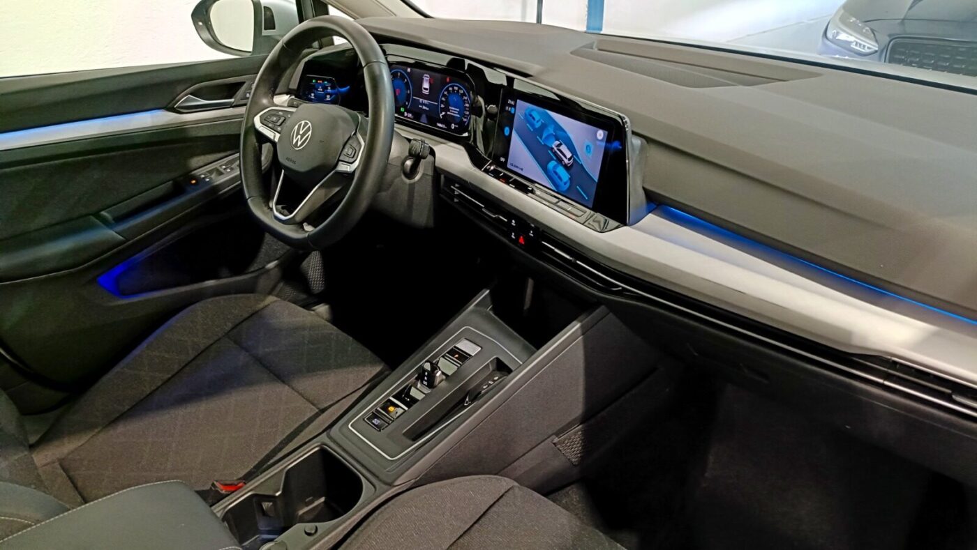 VOLKSWAGEN GOLF VARIANT 2.0 DSG LIFE
