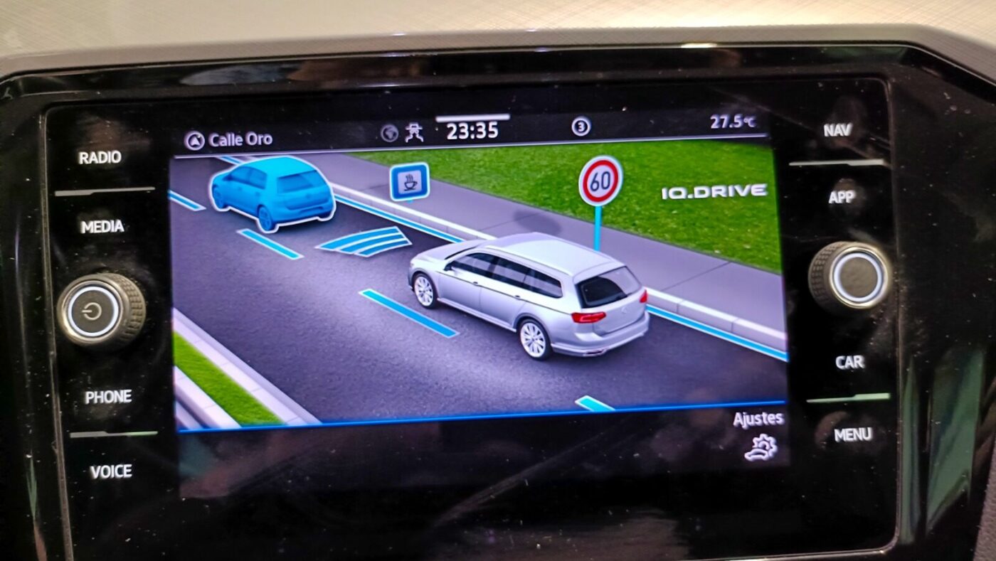 VOLKSWAGEN PASSAT VARIANT 2.0 122cv DSG
