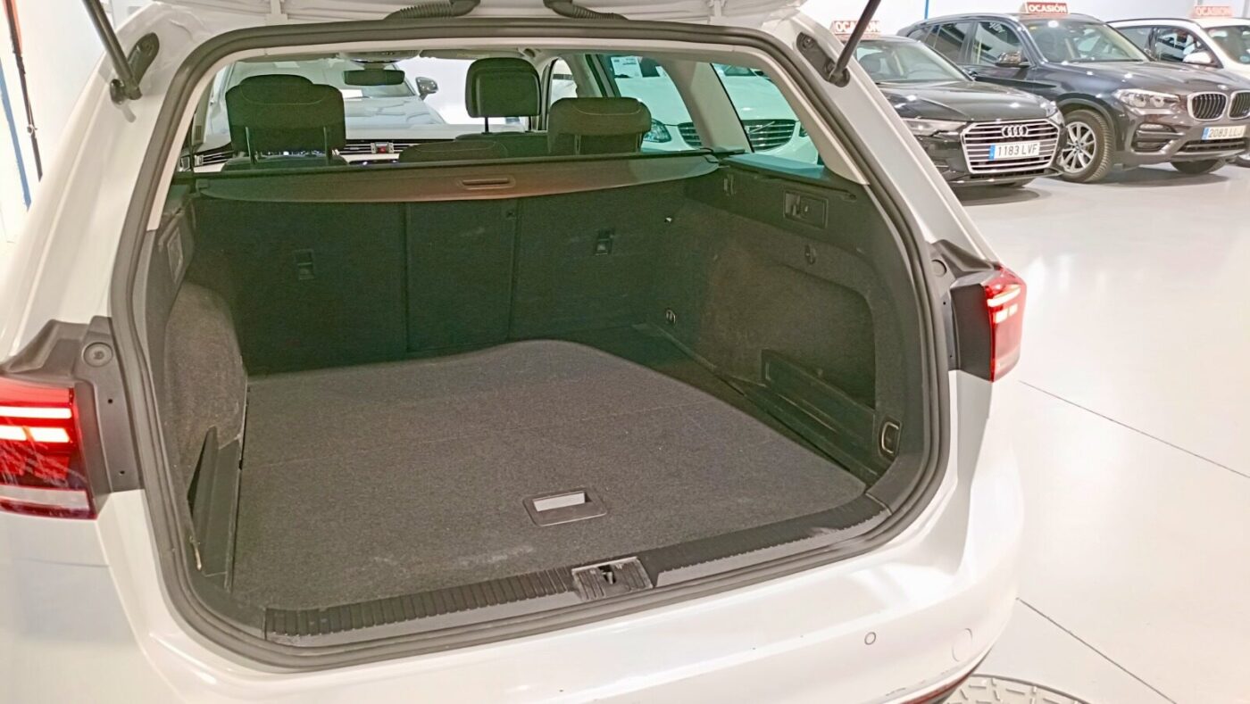 VOLKSWAGEN PASSAT VARIANT 2.0 122cv DSG
