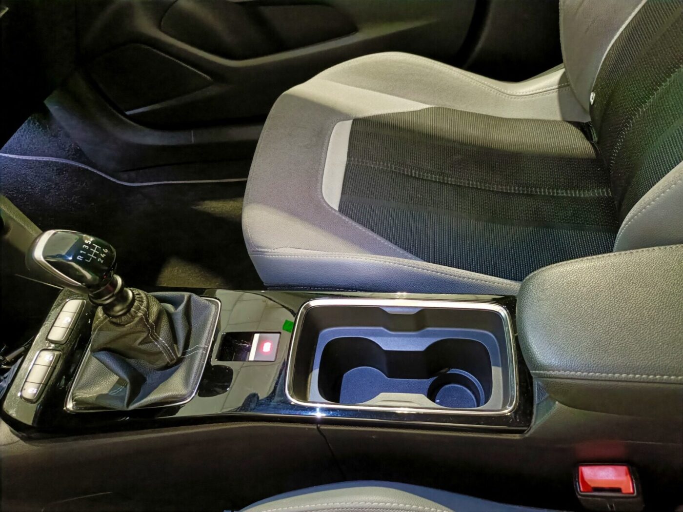 OPEL MOKKA 1.5 D BUSINESS ELEGANCE