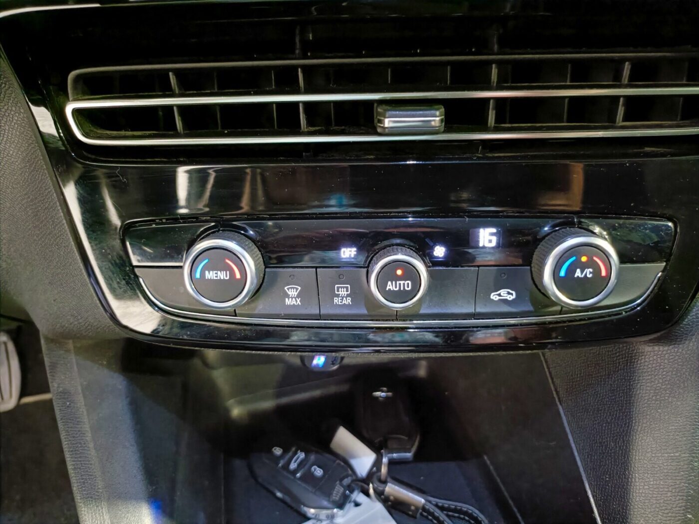 OPEL MOKKA 1.5 D BUSINESS ELEGANCE