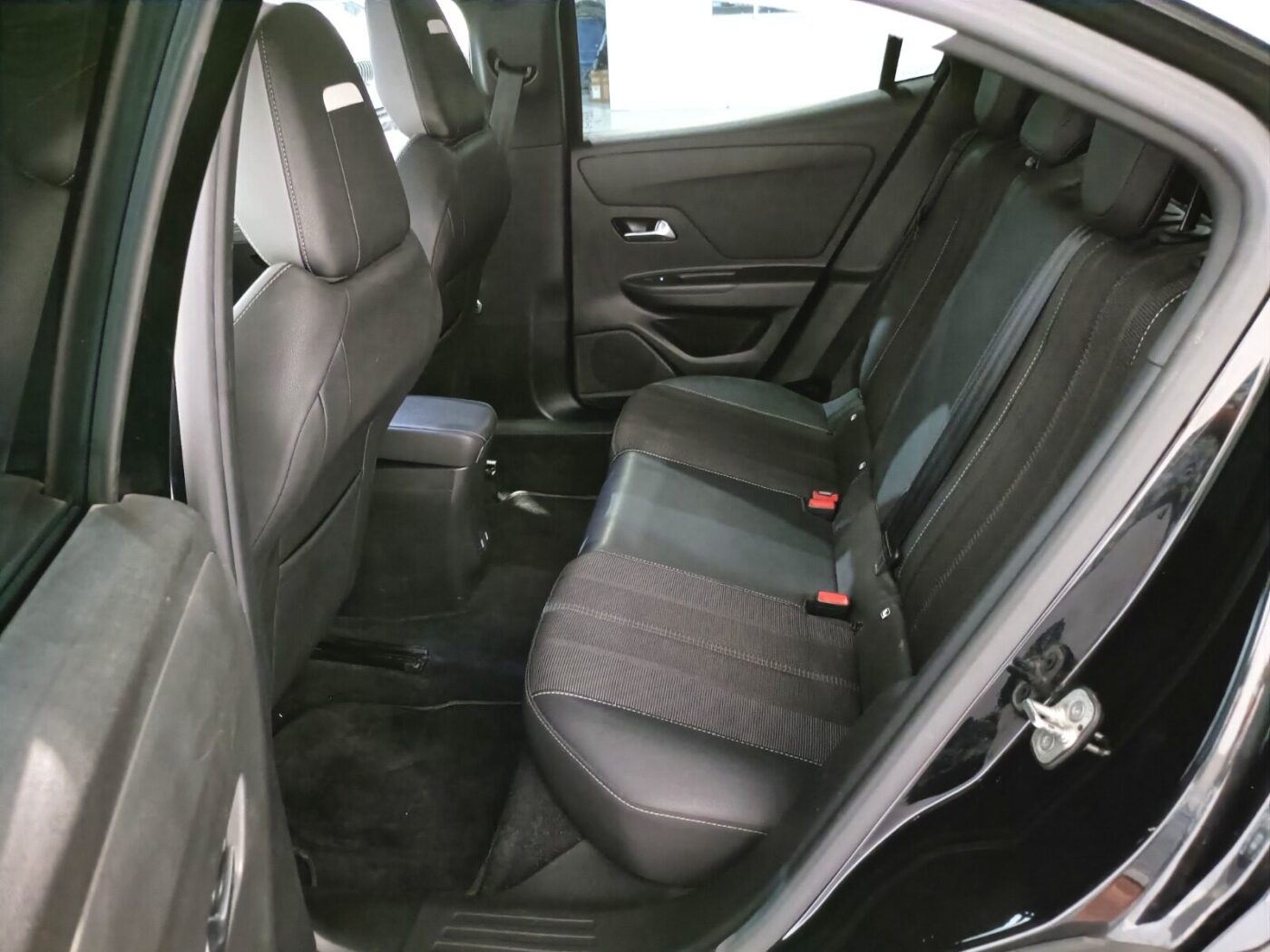 OPEL MOKKA 1.5 D BUSINESS ELEGANCE