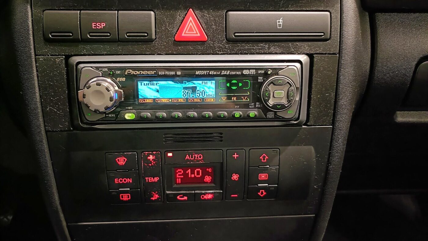 AUDI A3 1.6 ATRACTION 