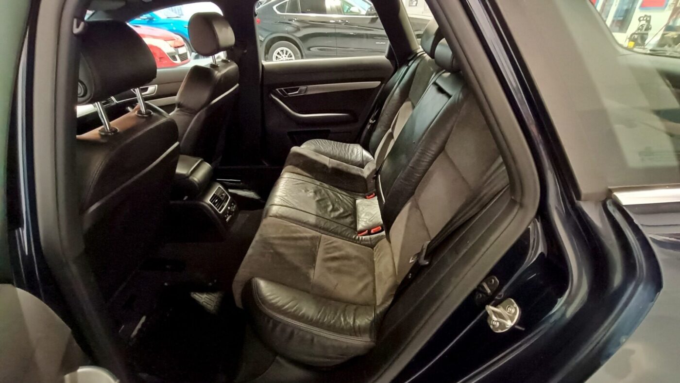 AUDI A6 AVANT 2.7 V6 AUTO