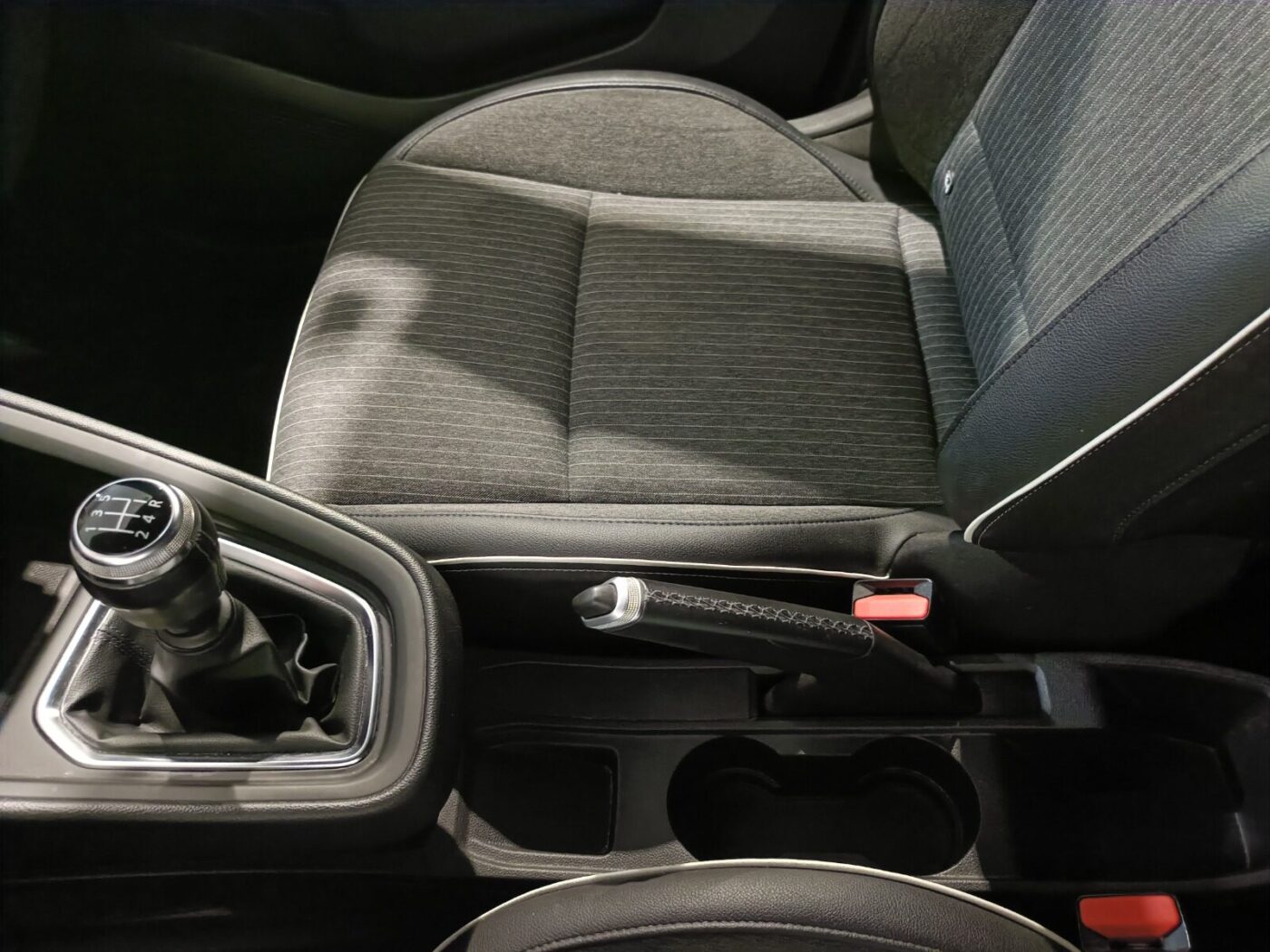 RENAULT CLIO ZEN TCE
