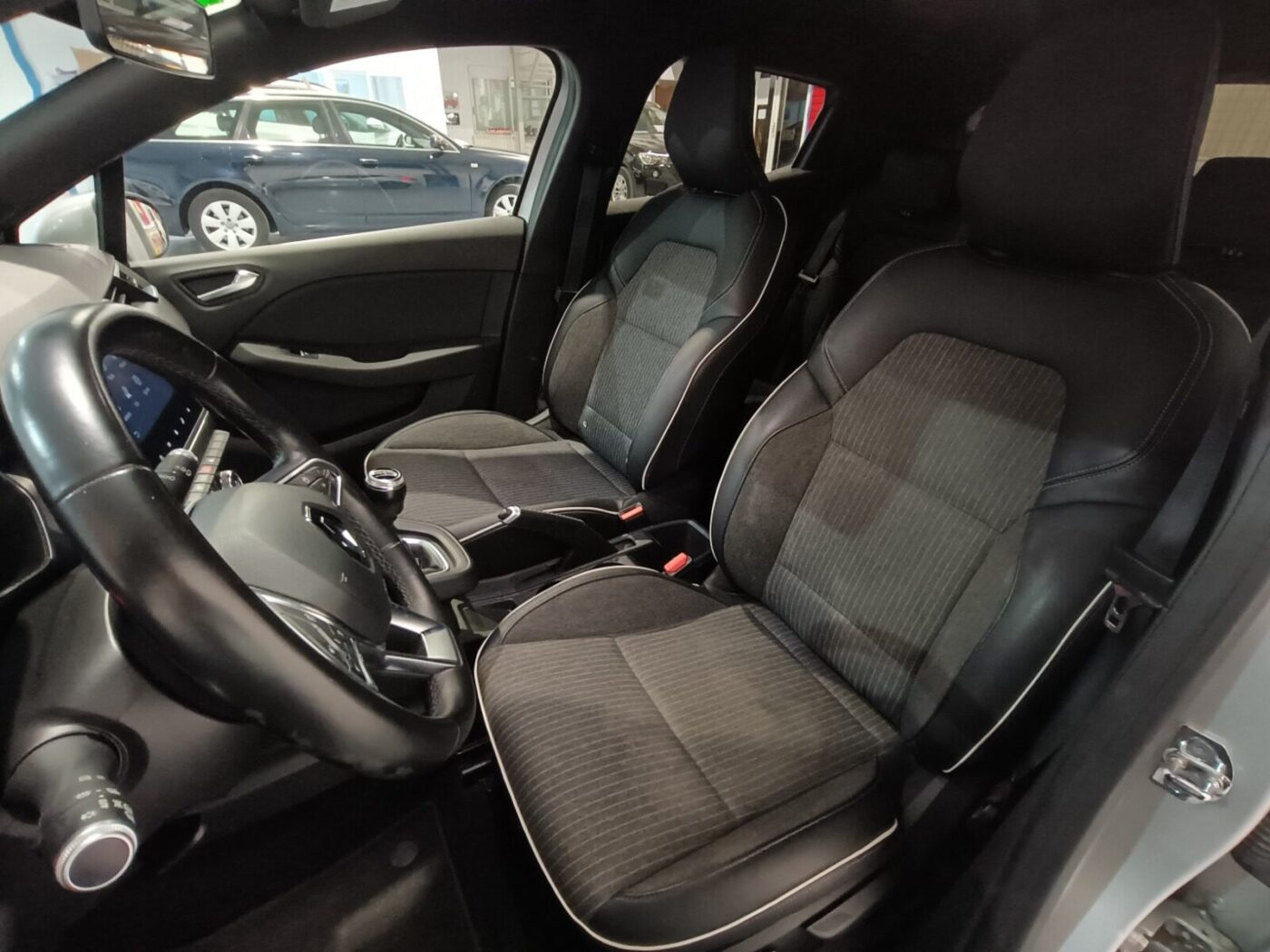 RENAULT CLIO ZEN TCE
