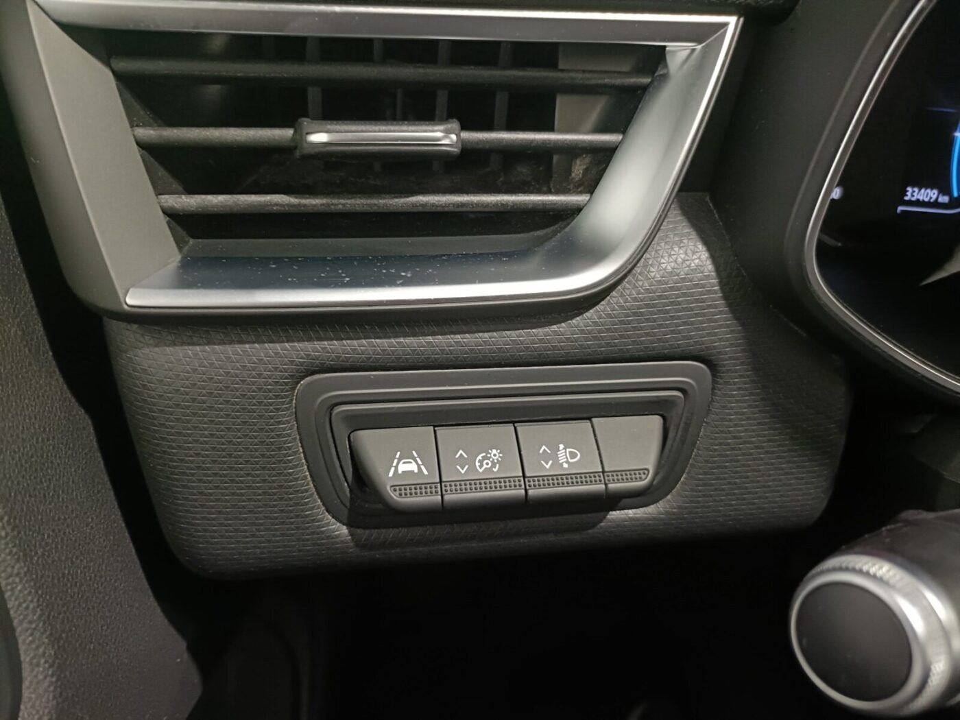 RENAULT CLIO ZEN TCE